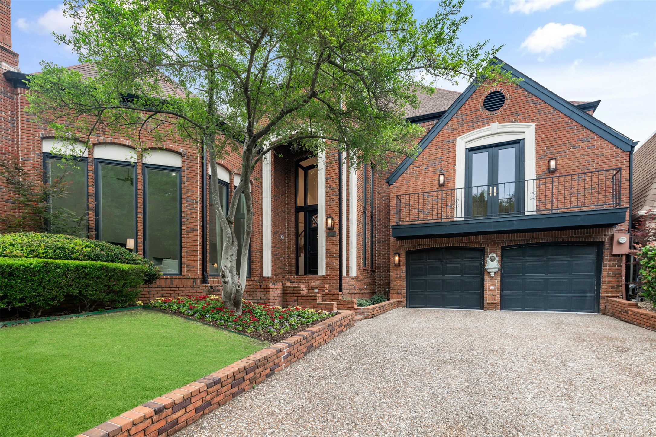 5919 Club Hill Place Dallas TX 75248