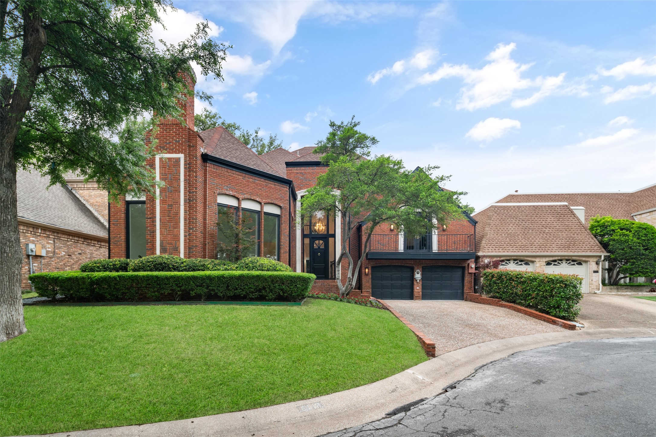 5919 Club Hill Place Dallas TX 75248