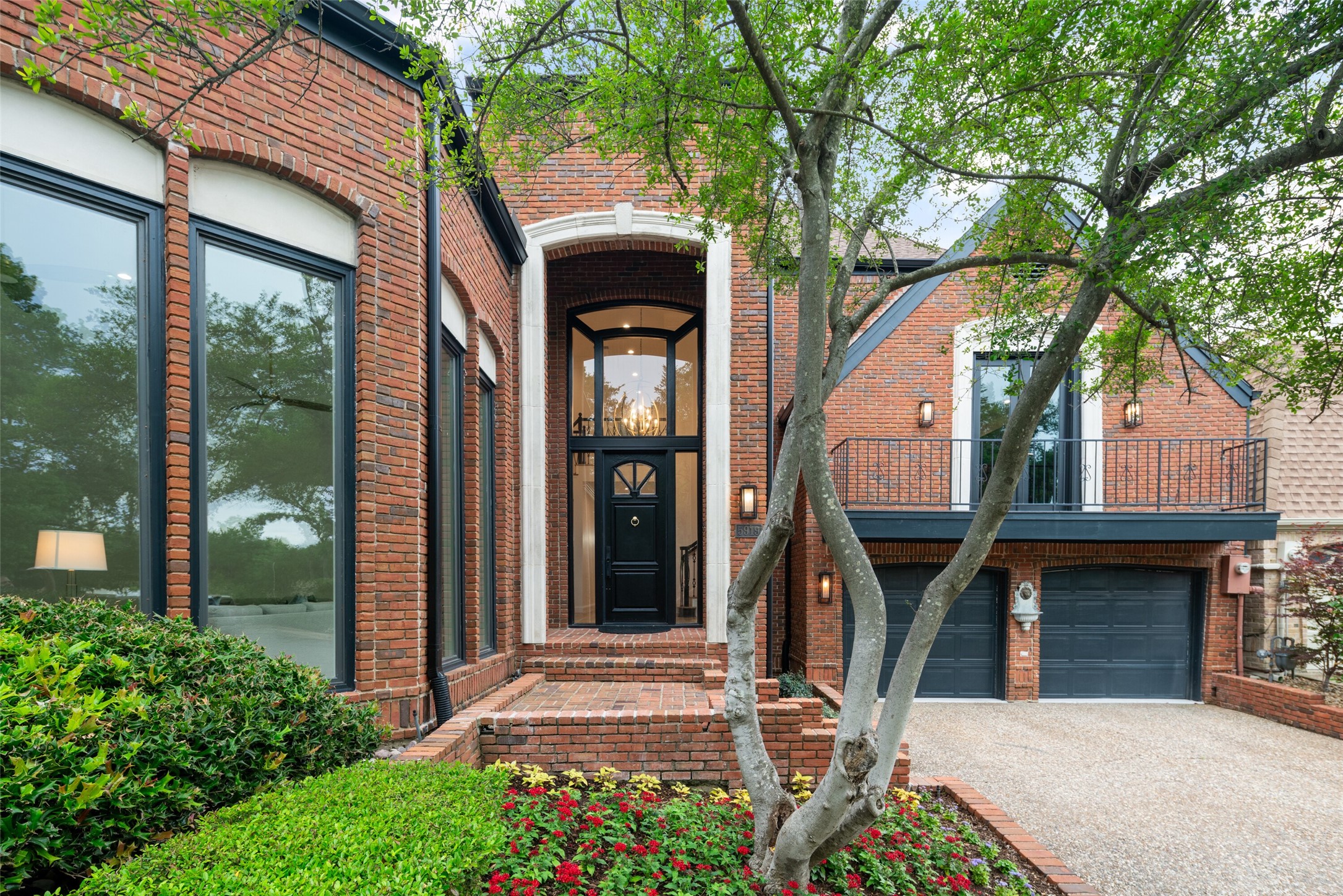 5919 Club Hill Place Dallas TX 75248
