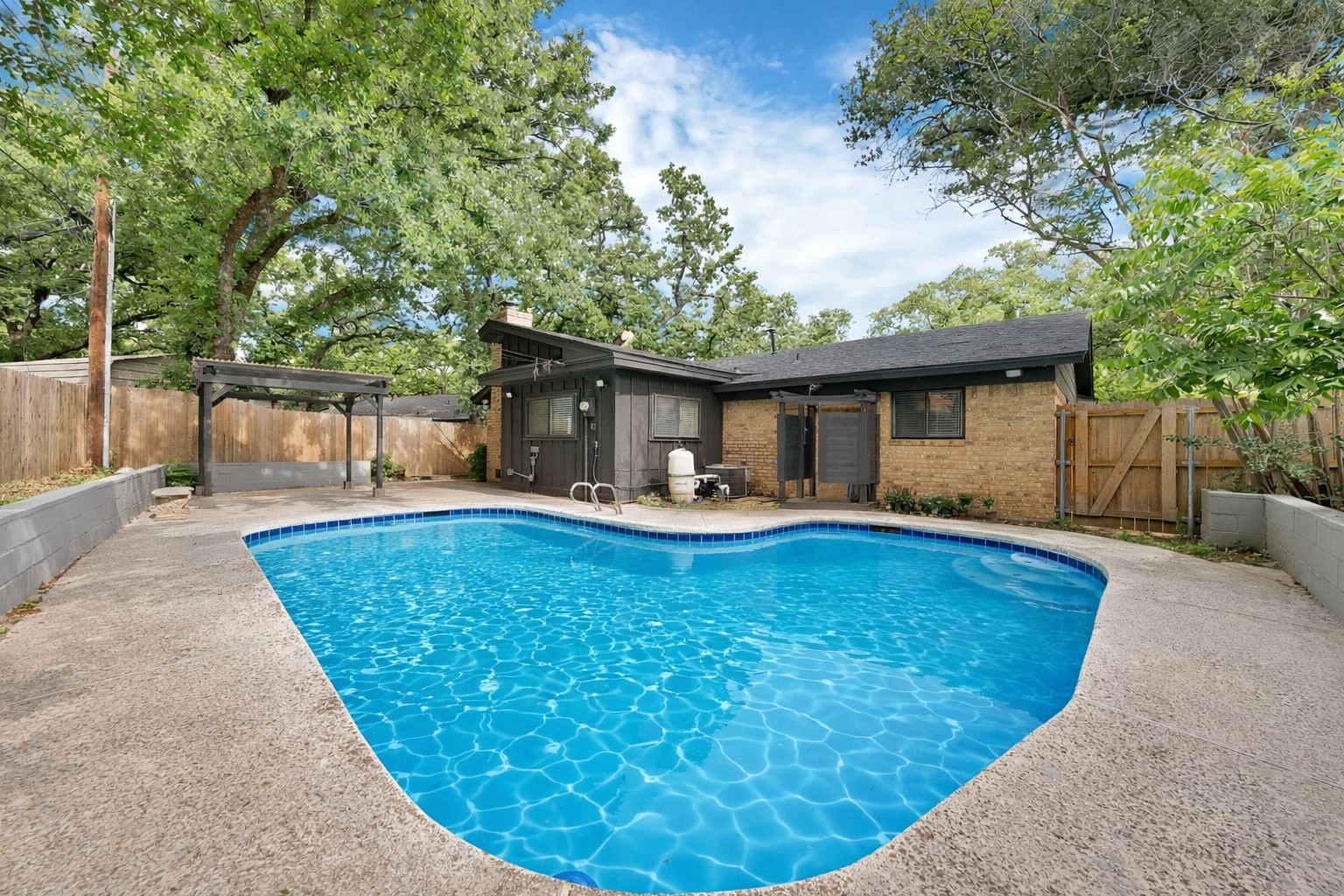 2912 Duff Drive Arlington TX 76013