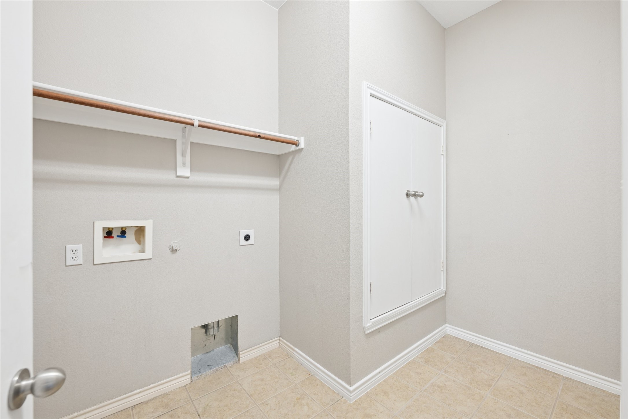1208 Claire Court Burleson TX 76028