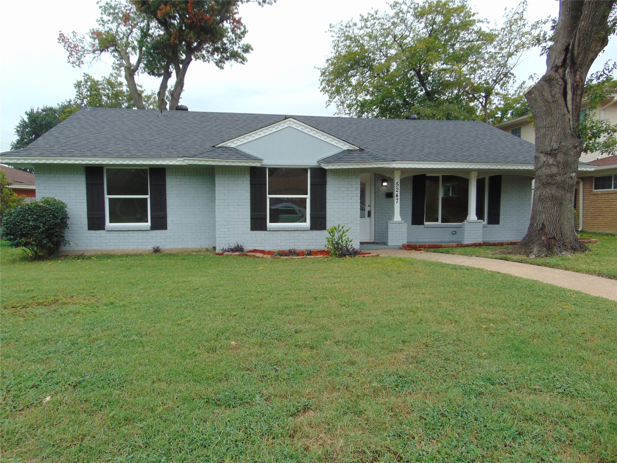 5247 Darlene Street Dallas TX 75232