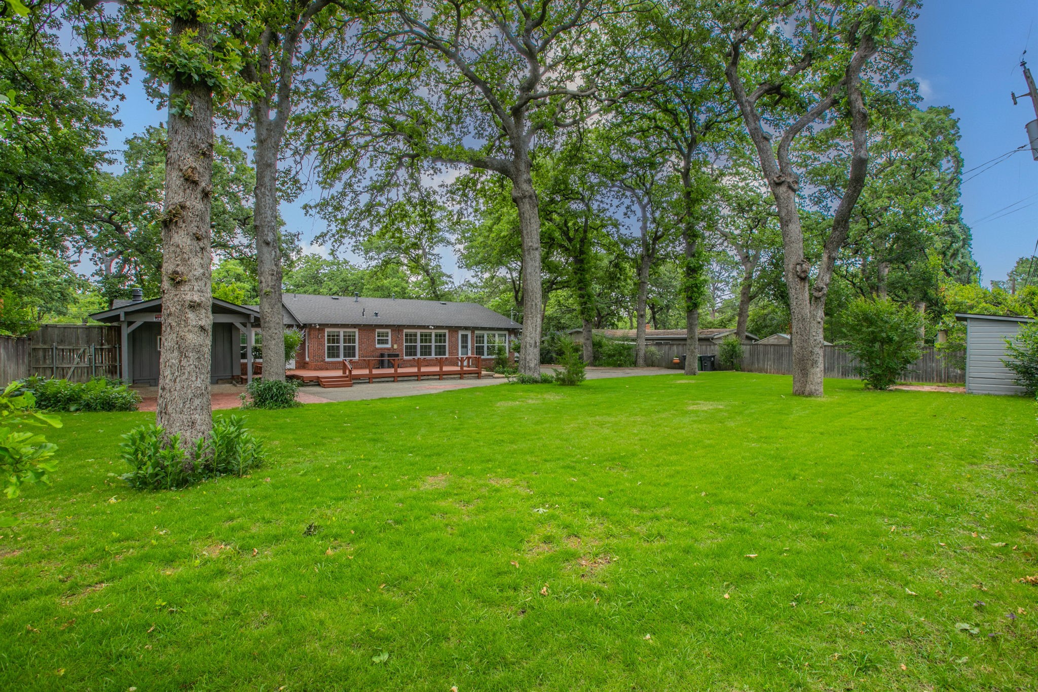 1312 W Lavender Lane Arlington TX 76013