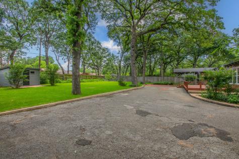 1312 W Lavender Lane Arlington TX 76013