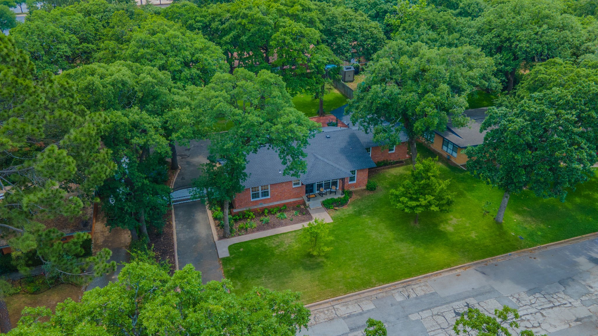 1312 W Lavender Lane Arlington TX 76013