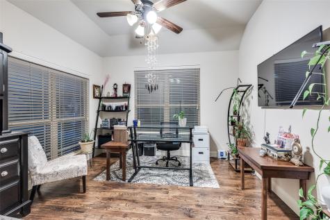 1000 Longhorn Drive Aubrey TX 76227