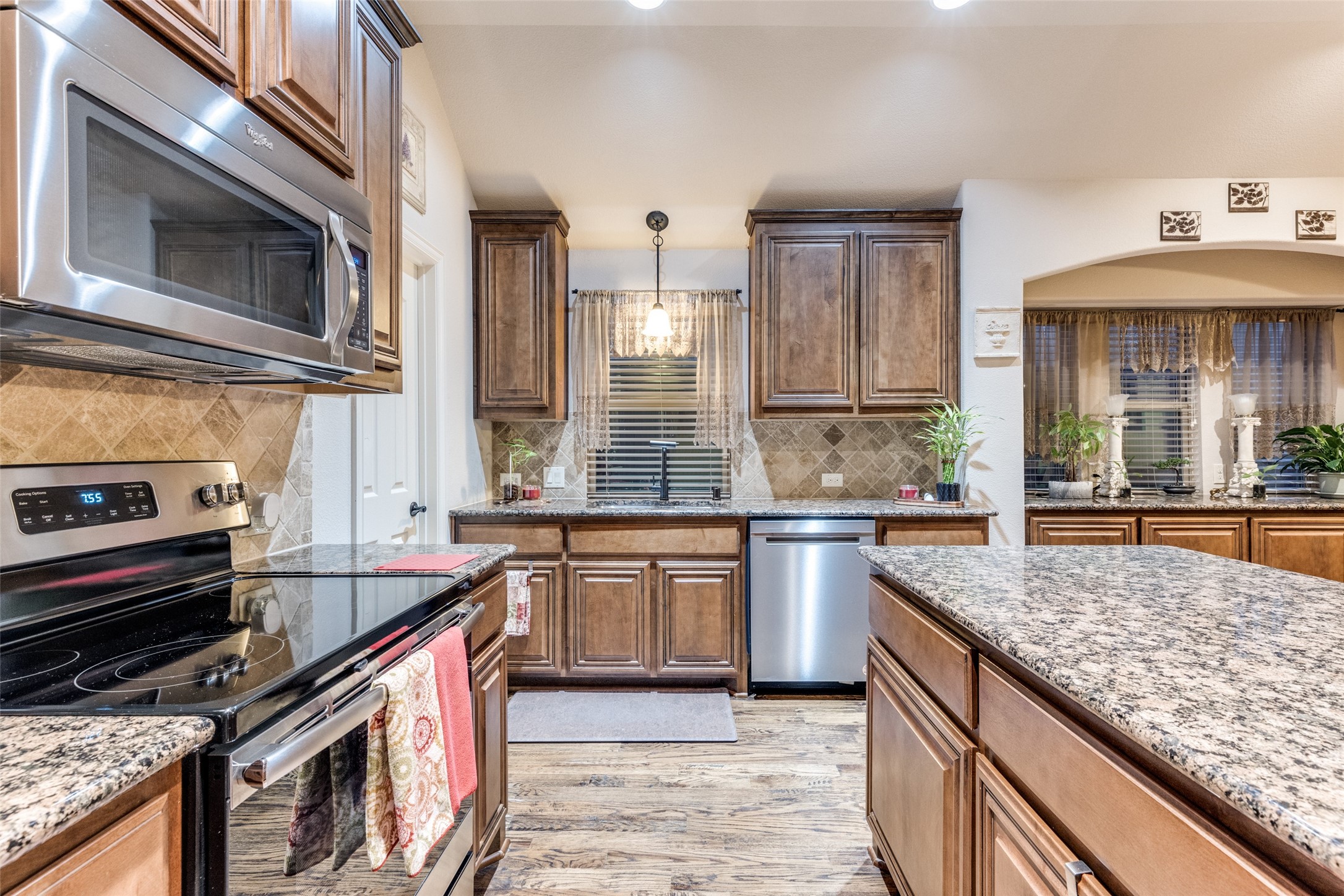 1000 Longhorn Drive Aubrey TX 76227