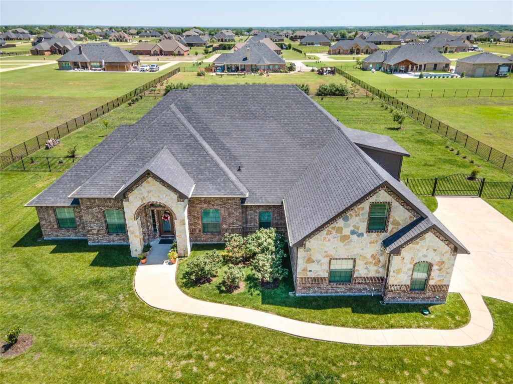 2855 W Alamosa Drive Terrell TX 75160