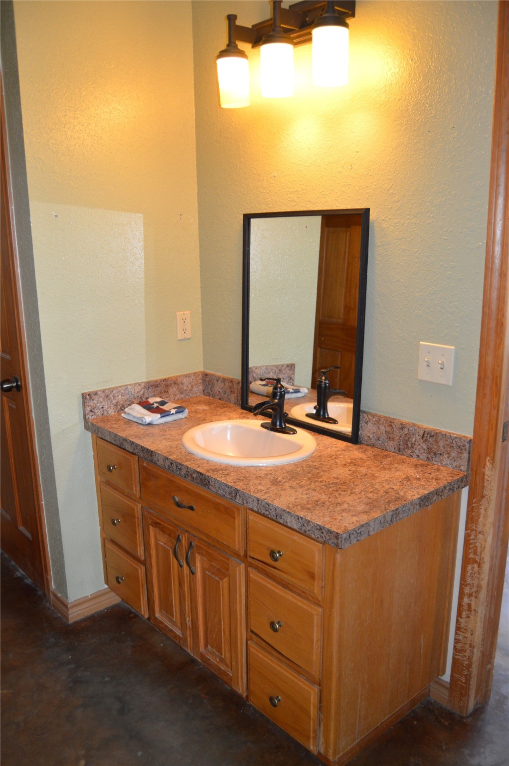 2055 County Road 2185 Klondike TX 75448
