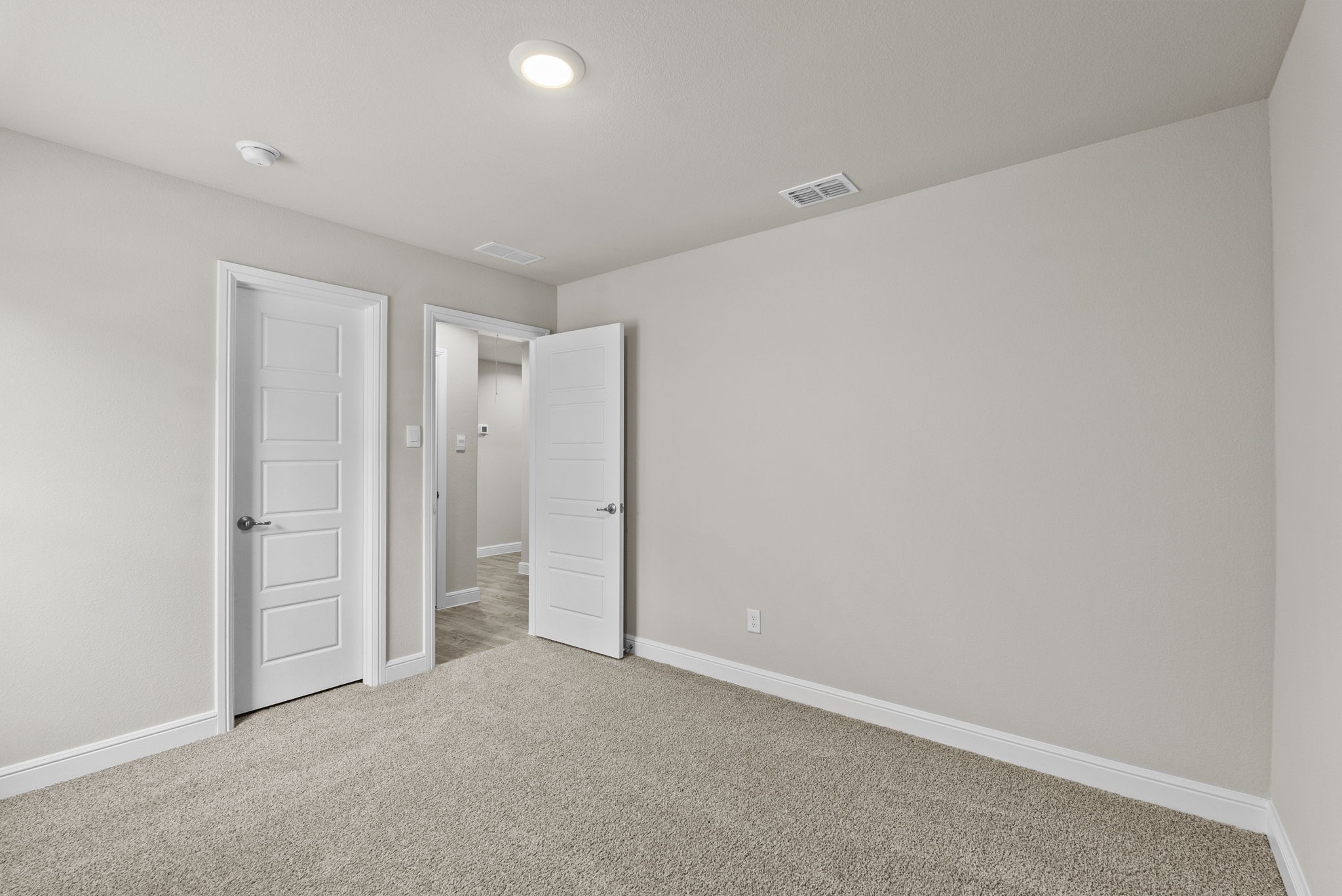 4237 Cornerstone Circle Granbury TX 76048
