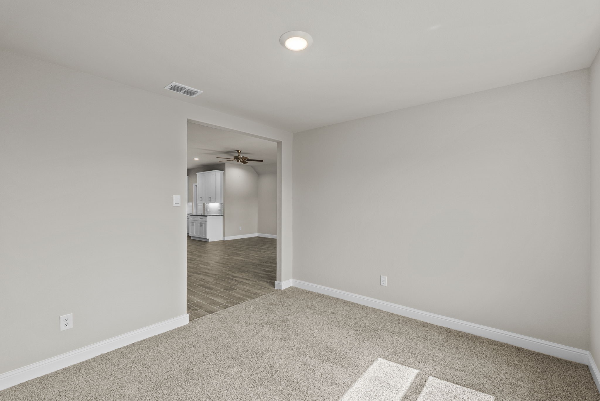 4237 Cornerstone Circle Granbury TX 76048