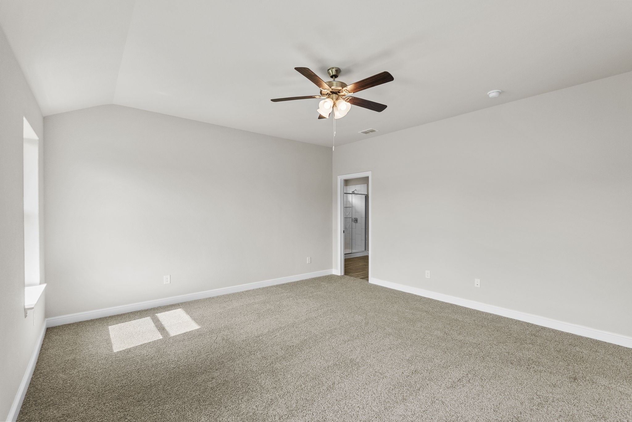 4237 Cornerstone Circle Granbury TX 76048