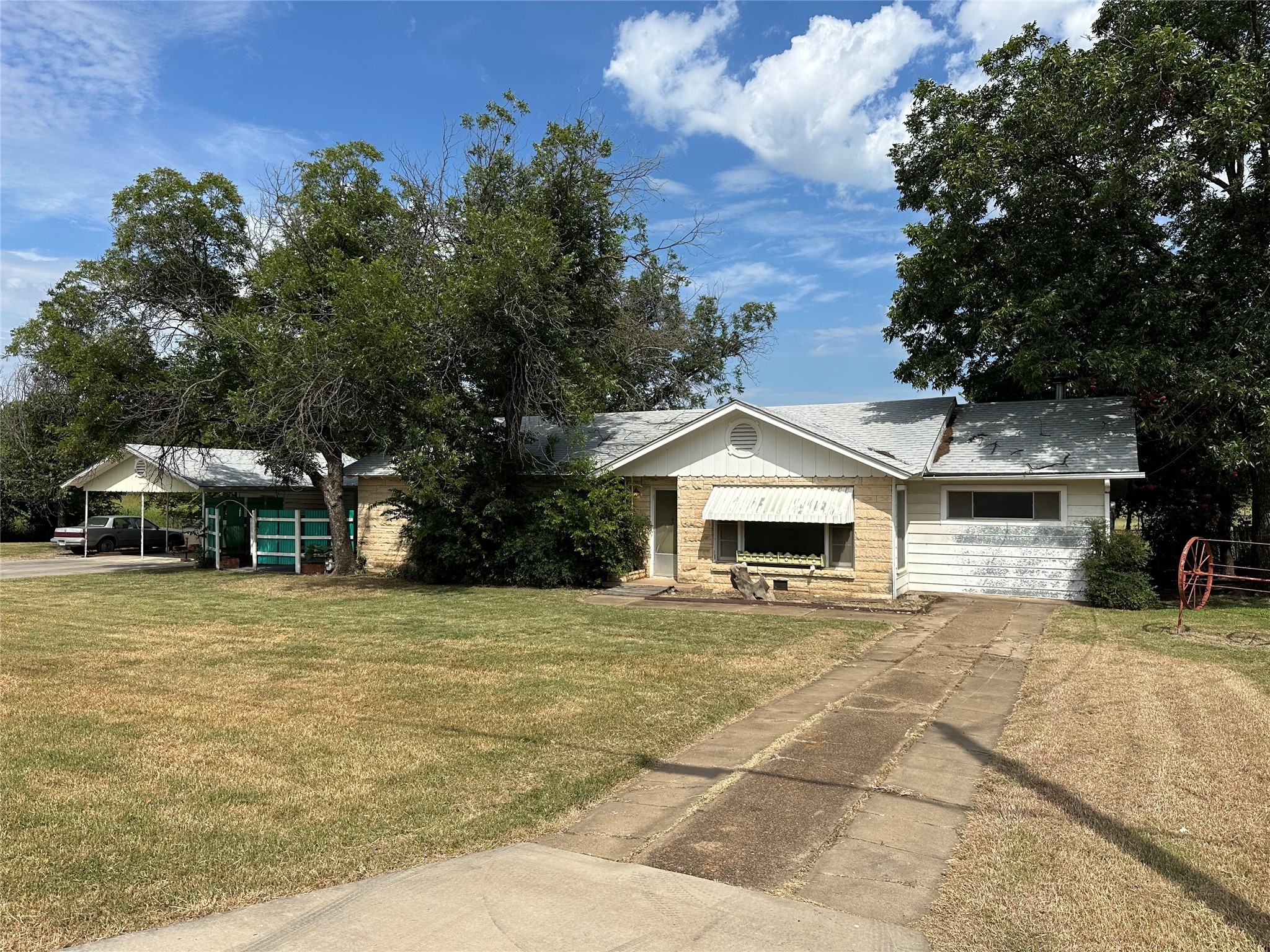 611 Idlewild Drive Brownwood TX 76801