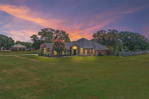 1082 Oak Bend Drive Kaufman TX 75142