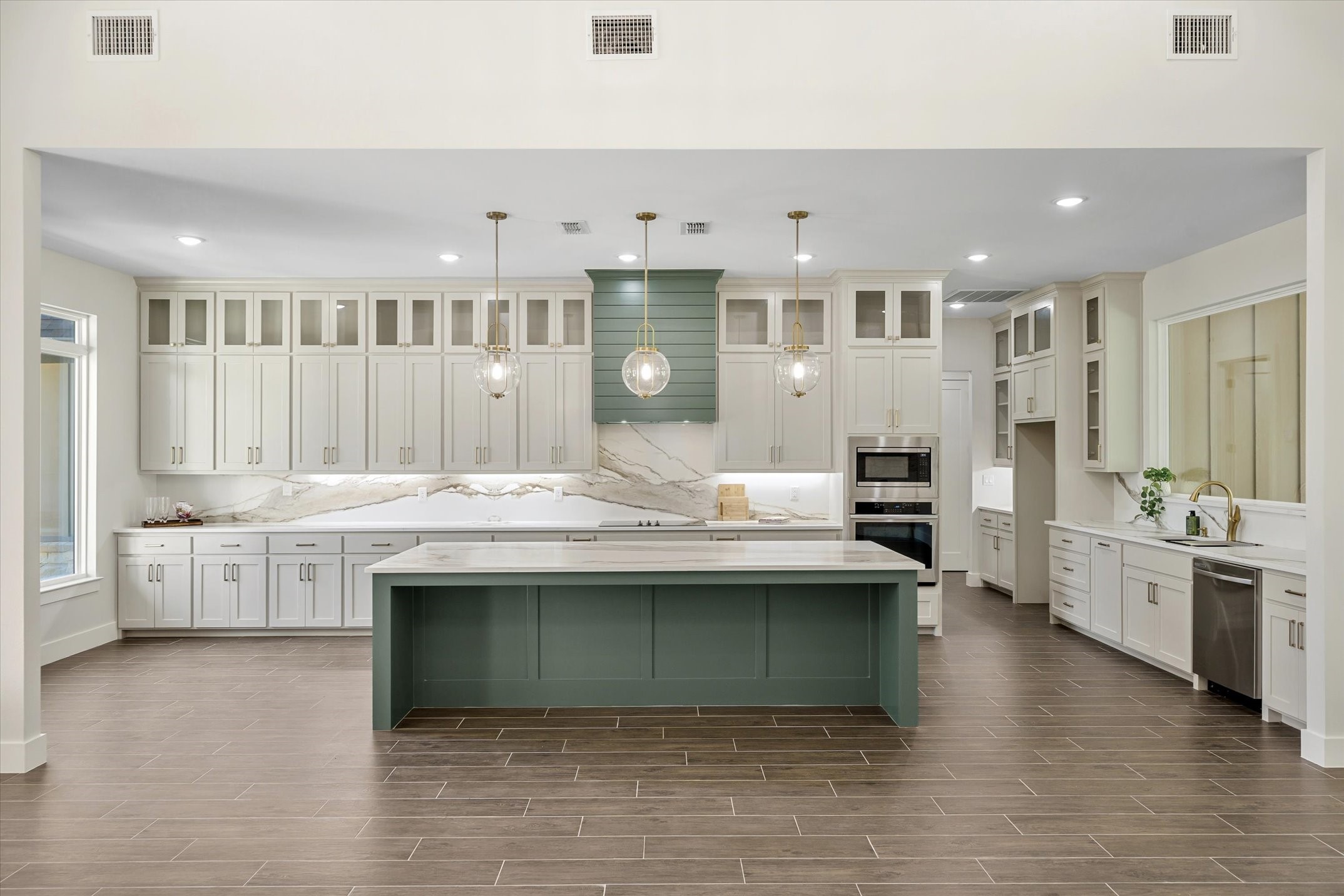 16943 Ridgeline Loop Winona TX 75792