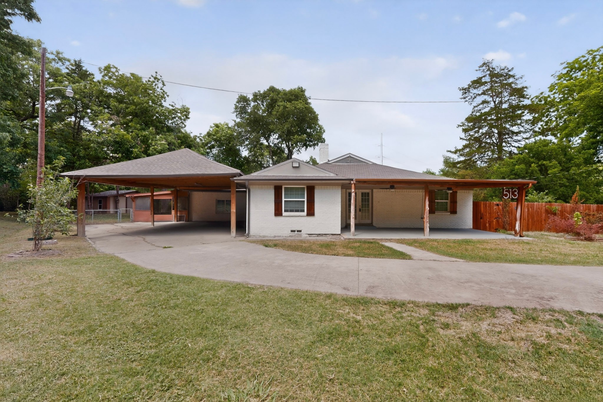 513 Ten Mile Drive Desoto TX 75115