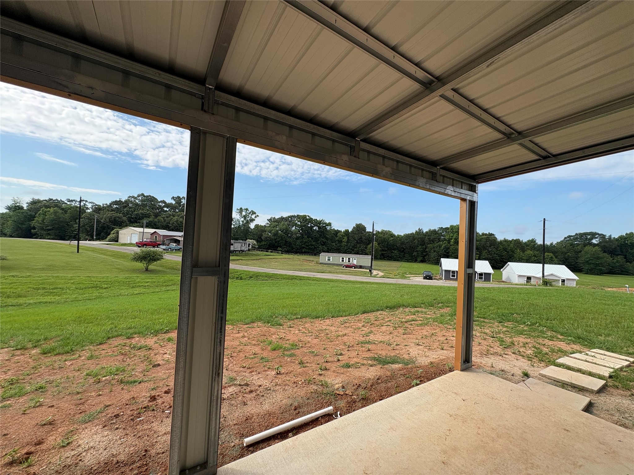 112 Navajo Quitman TX 75783