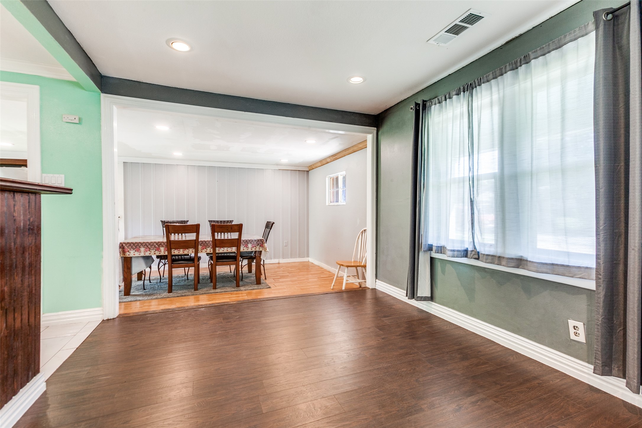 303 N Cottonwood Drive Richardson TX 75080