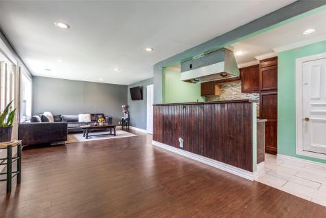 303 N Cottonwood Drive Richardson TX 75080
