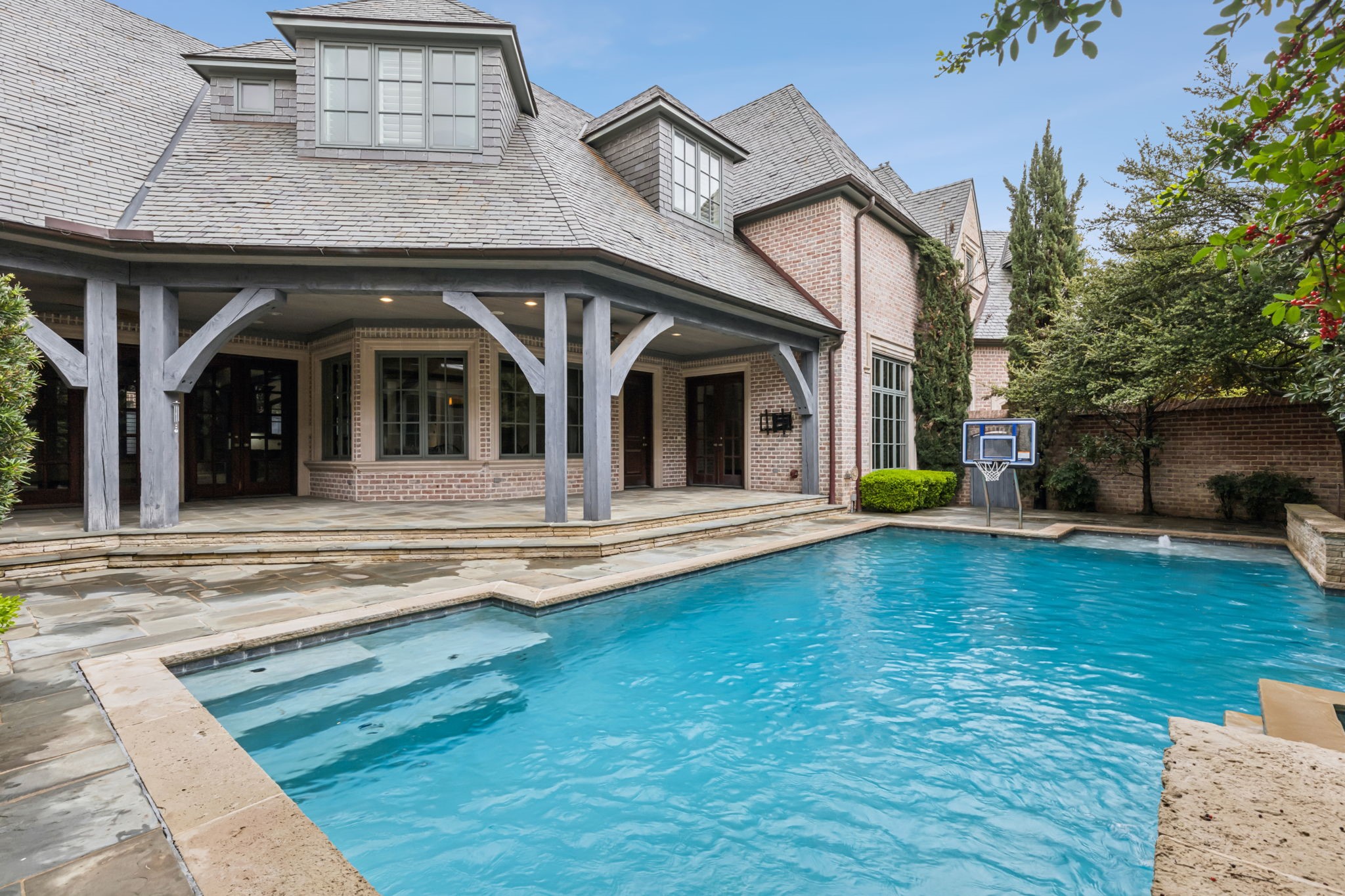 44 Armstrong Drive Frisco TX 75034