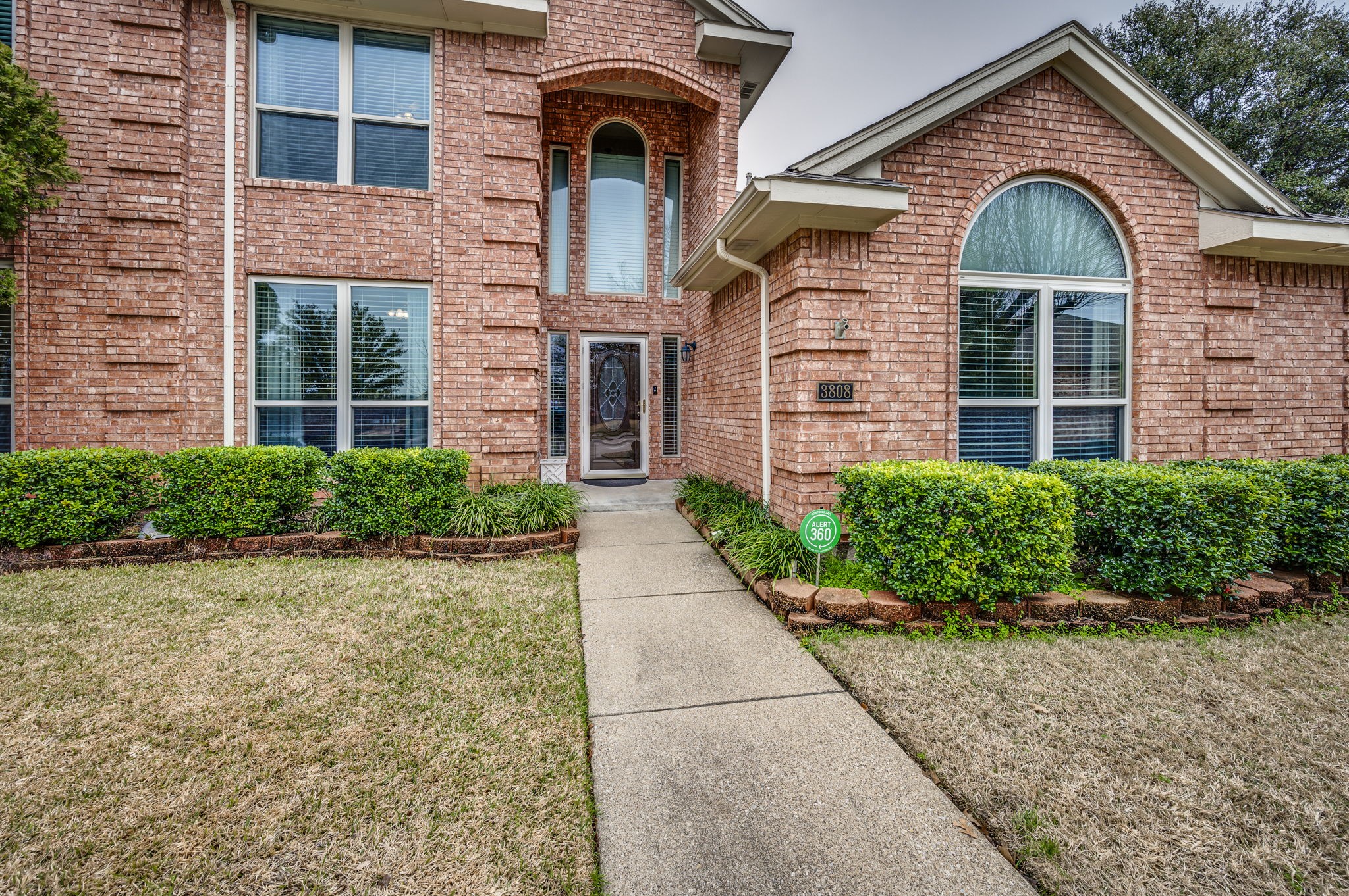 3808 Kentucky Court Grand Prairie TX 75052