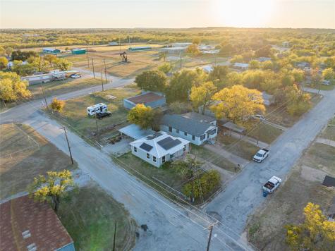 801 W Wheeler Street Breckenridge TX 76424