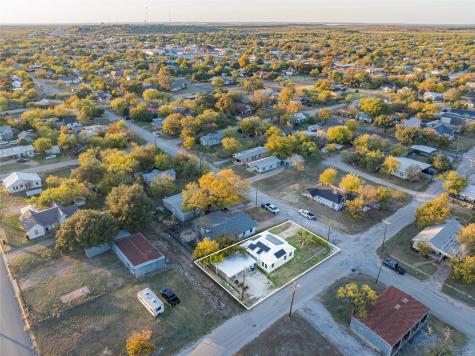 801 W Wheeler Street Breckenridge TX 76424