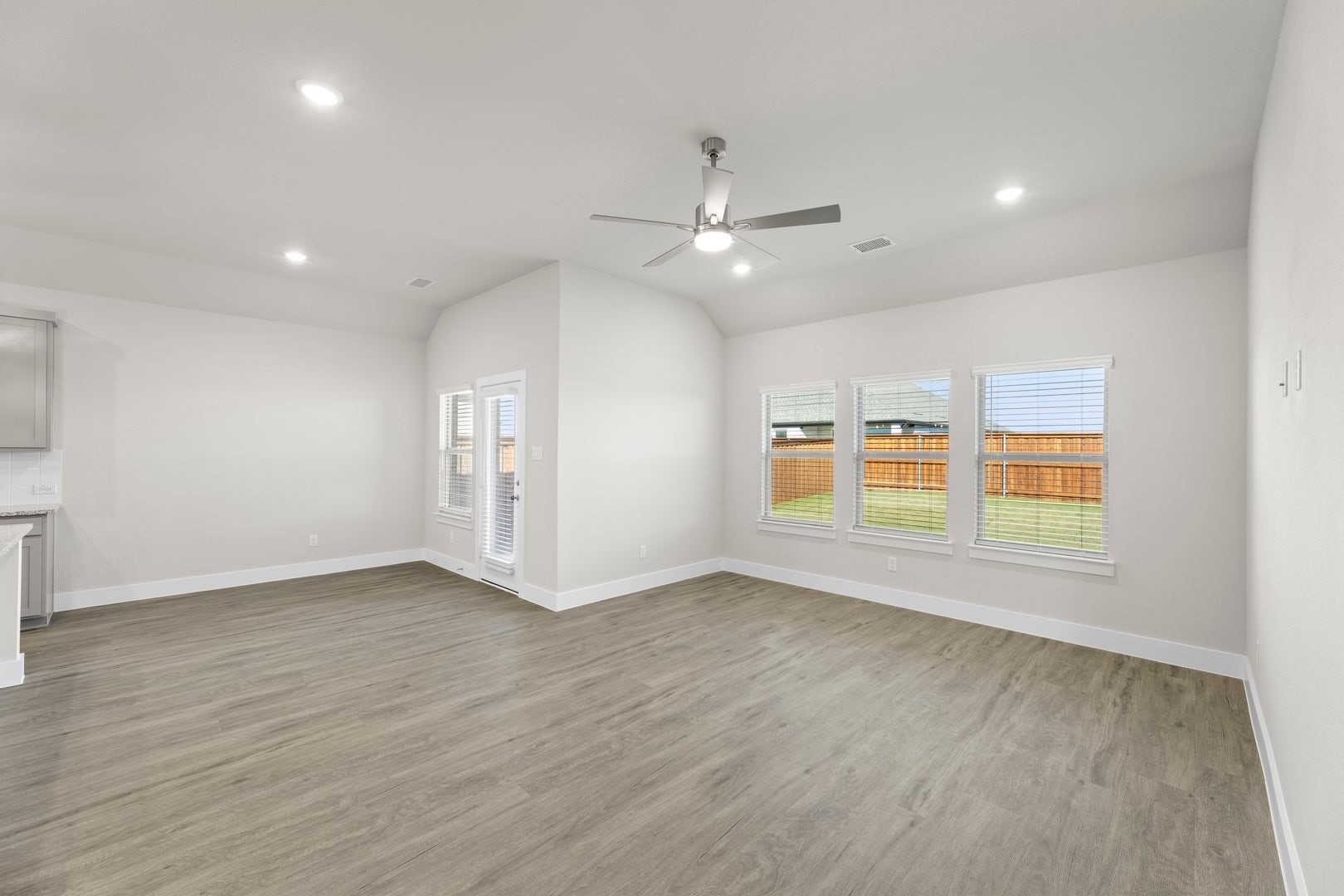 2372 Bell Way Forney TX 75126