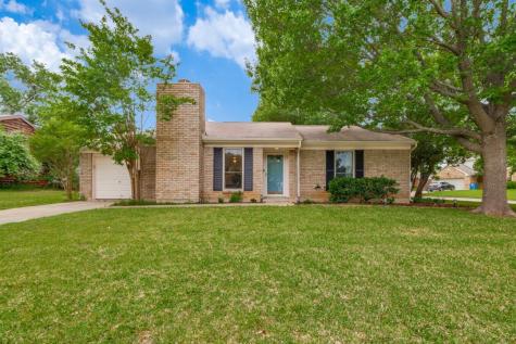 1041 S Riverside Drive Grapevine TX 76051