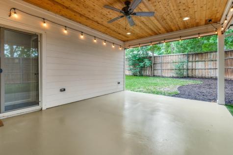 1041 S Riverside Drive Grapevine TX 76051