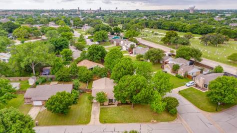 1041 S Riverside Drive Grapevine TX 76051