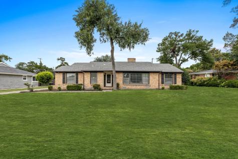 448 Monssen Drive Dallas TX 75224