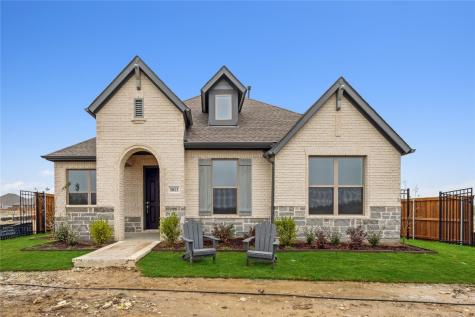 1013 Marigold Lane Crowley TX 76036