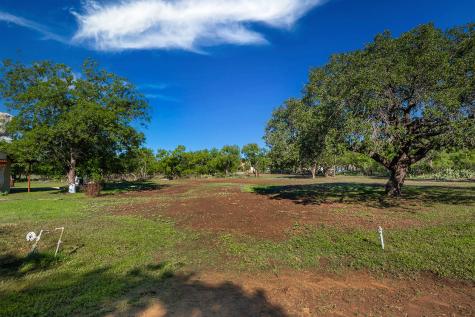 1216 Mulberry Brady TX 76825