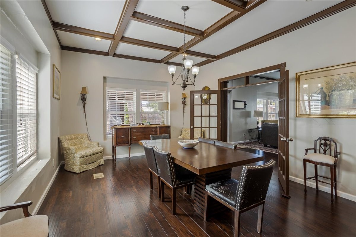 114 W King Street Sherman TX 75090
