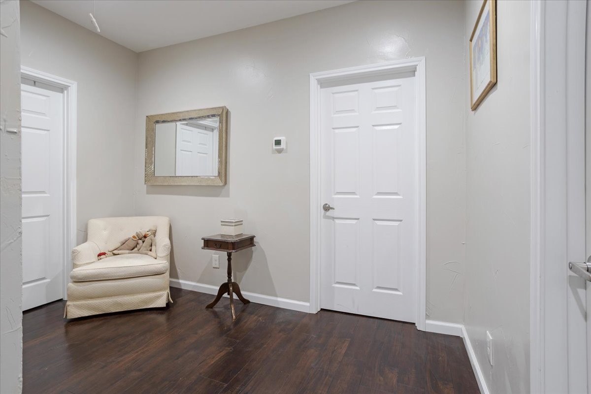 114 W King Street Sherman TX 75090