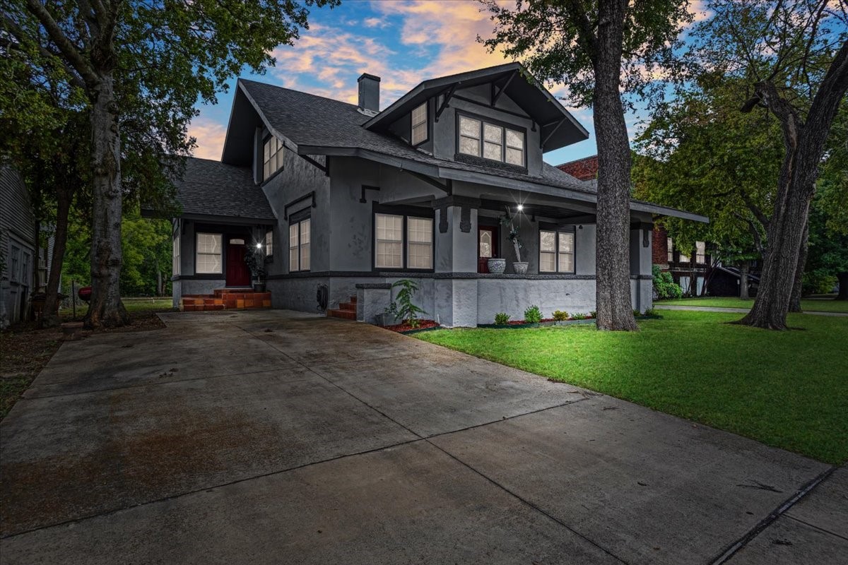 114 W King Street Sherman TX 75090