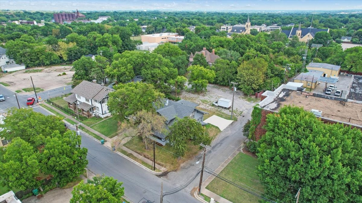 114 W King Street Sherman TX 75090