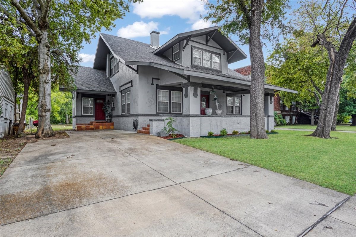 114 W King Street Sherman TX 75090