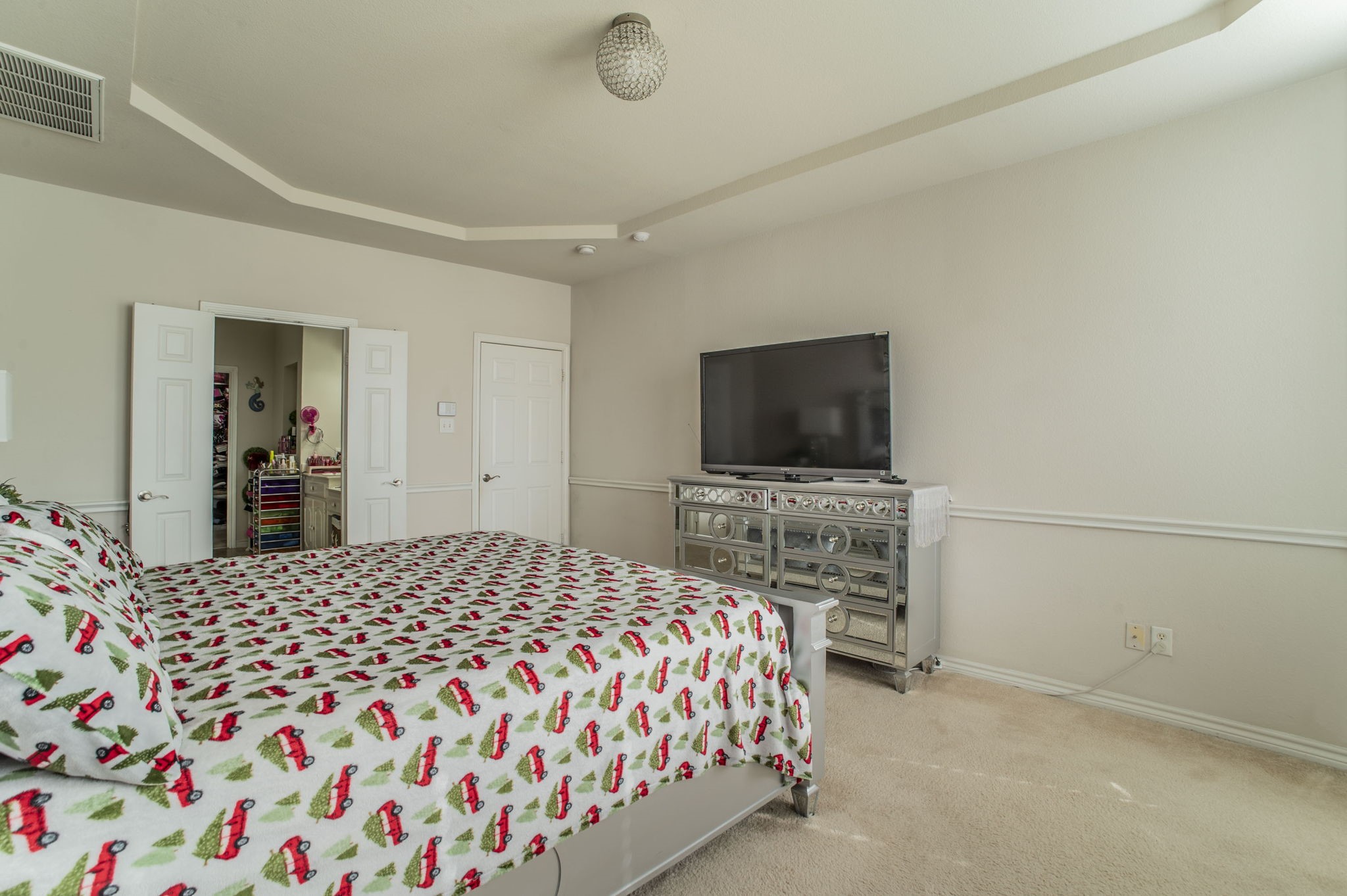 317 Crescent Creek Lane Fort Worth TX 76140