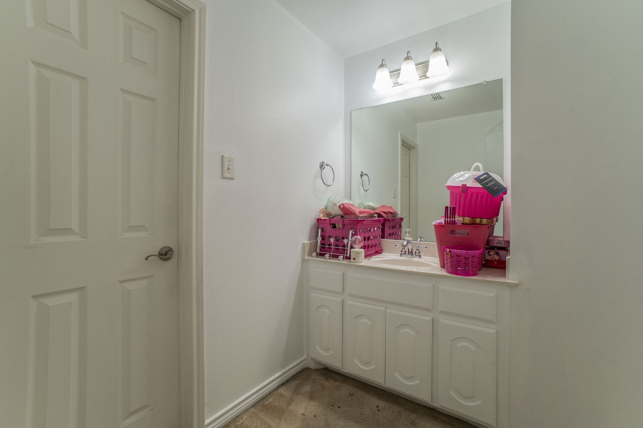 317 Crescent Creek Lane Fort Worth TX 76140