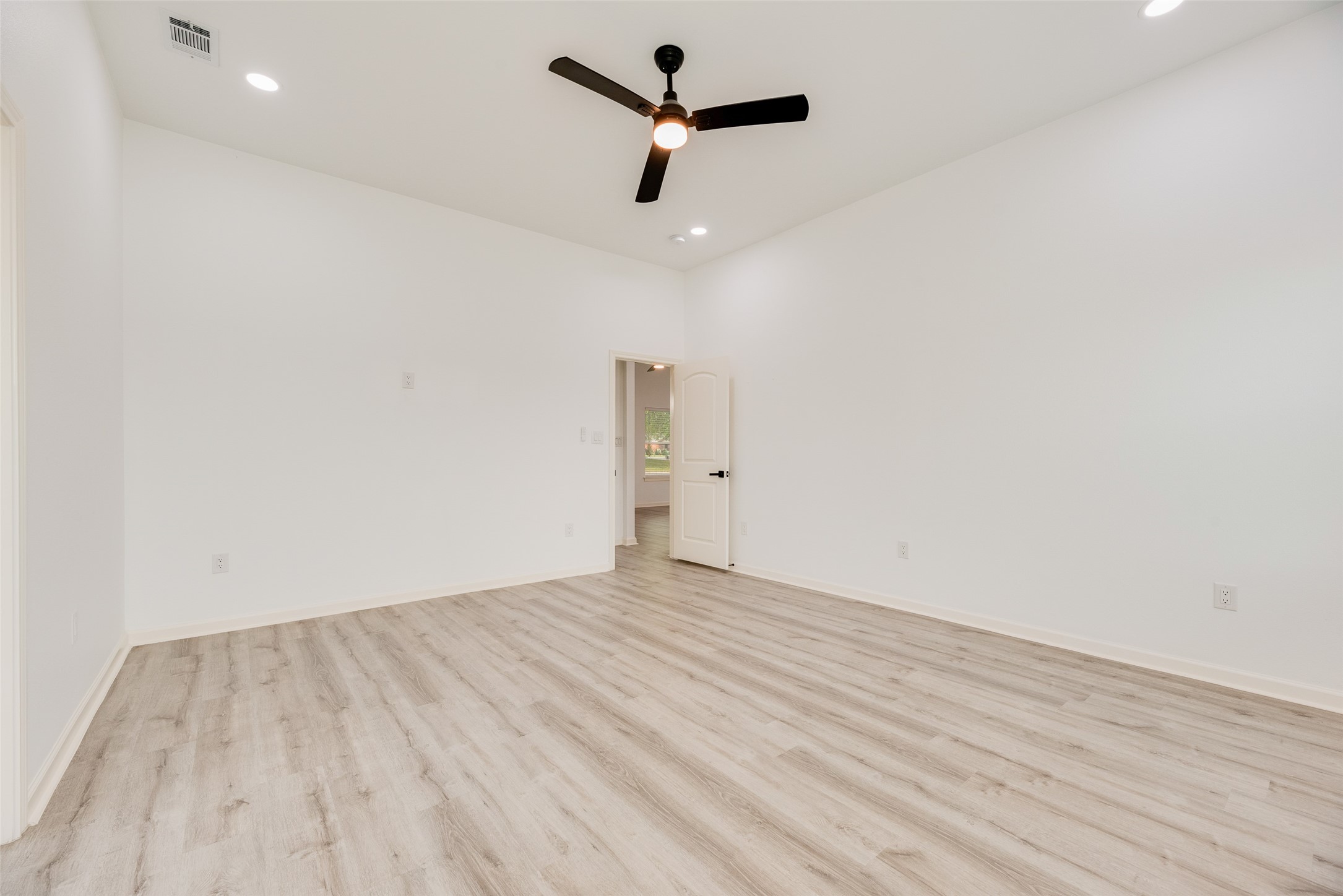 5928 Walraven Circle Fort Worth TX 76133