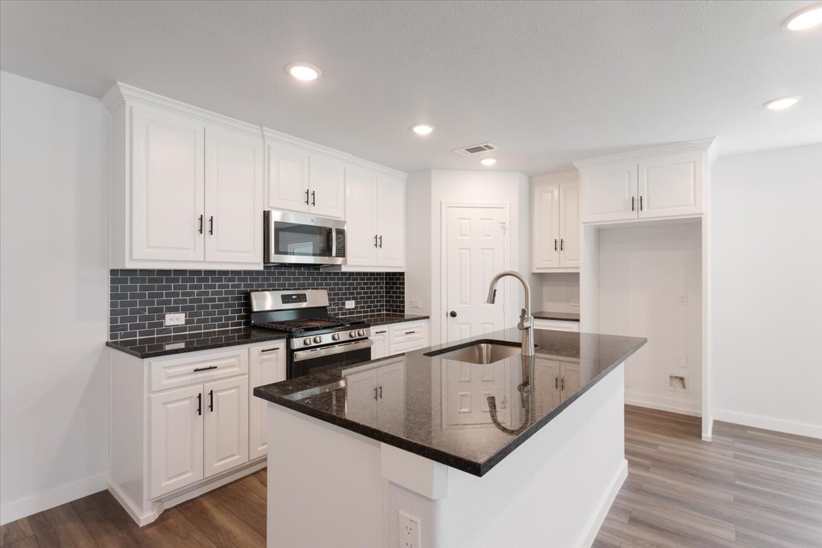 801 S Walnut Sherman TX 75090