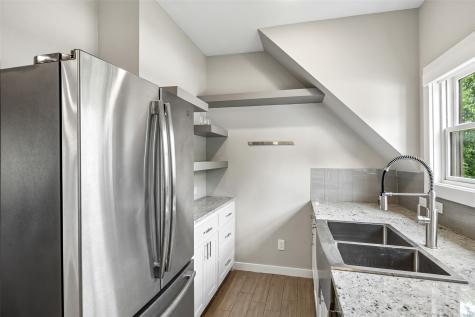 801 W Morphy Street Fort Worth TX 76104