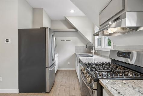 801 W Morphy Street Fort Worth TX 76104