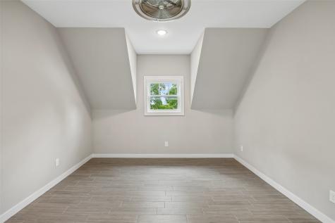 801 W Morphy Street Fort Worth TX 76104