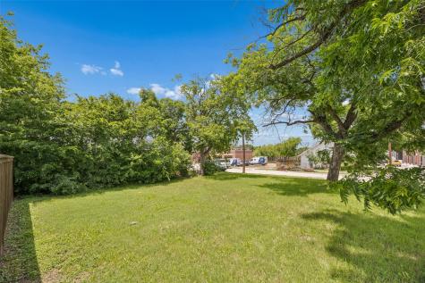 801 W Morphy Street Fort Worth TX 76104