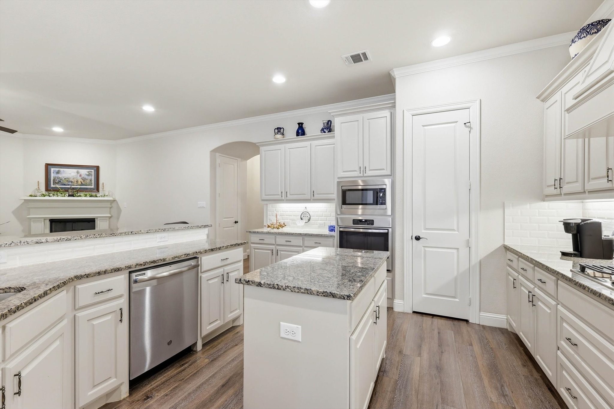 6909 Heather Lane North Richland Hills TX 76182