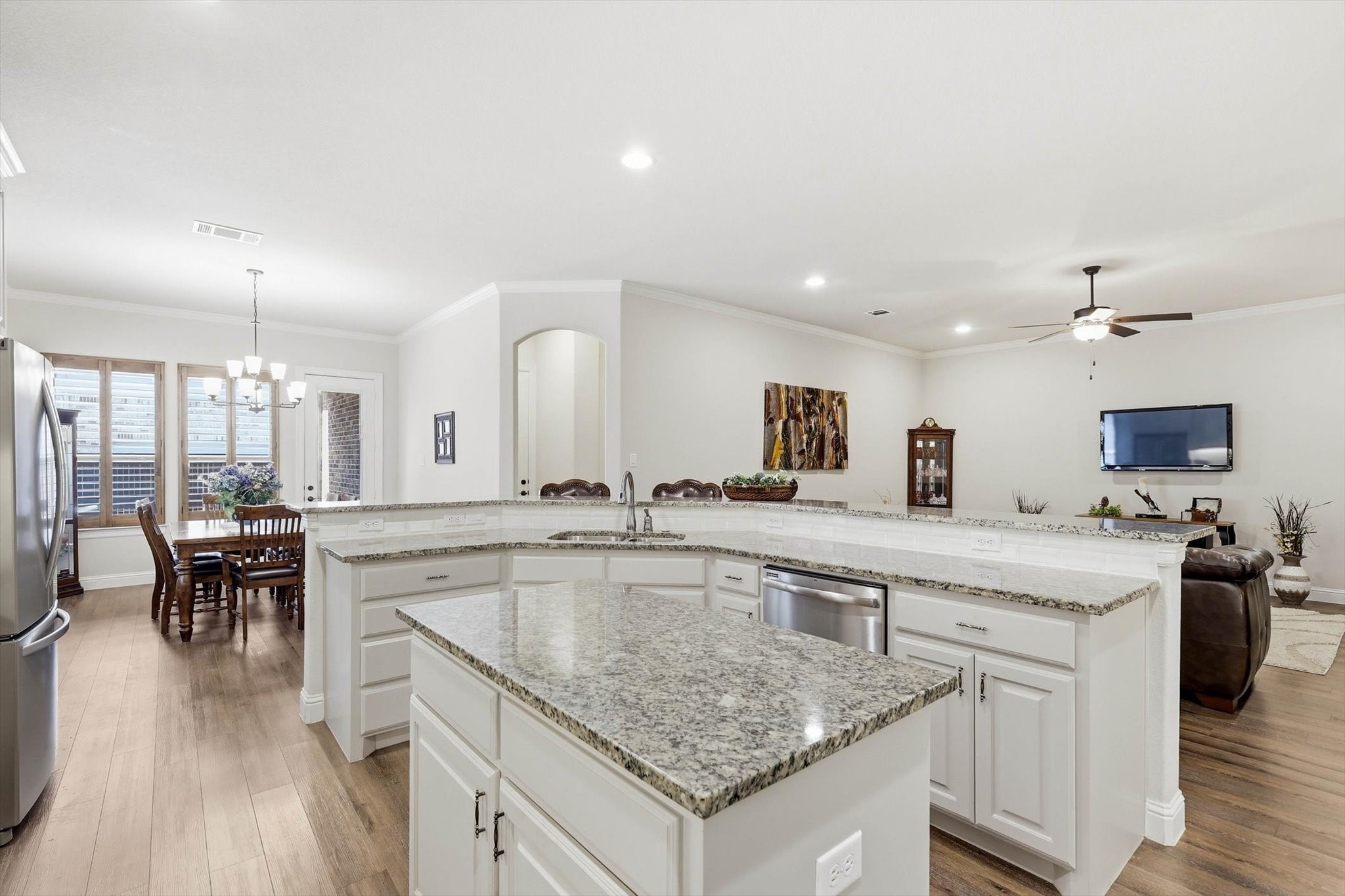 6909 Heather Lane North Richland Hills TX 76182