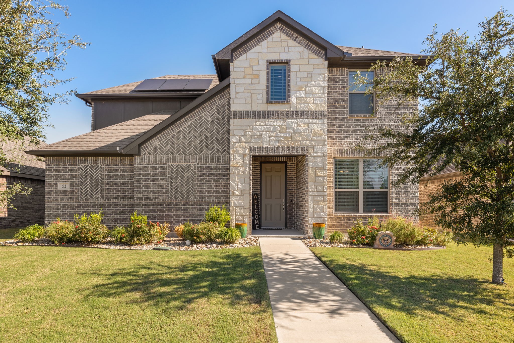 52 River Oaks Boulevard Waxahachie TX 75165